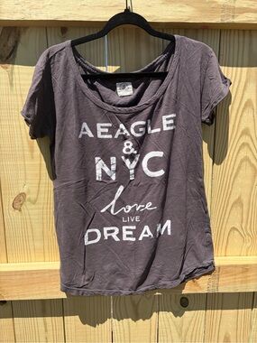 American Eagle Outfitters Gray Short Sleeve Vintage Graphic Tee Medium
